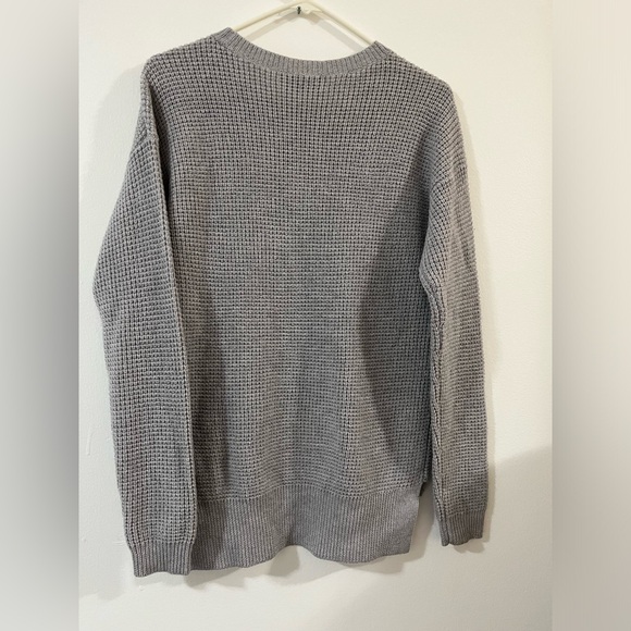 Aritzia Wilfred Free Isabelli Sweater  Waffle Grey Crew Knit Sweater - Picture 5 of 8